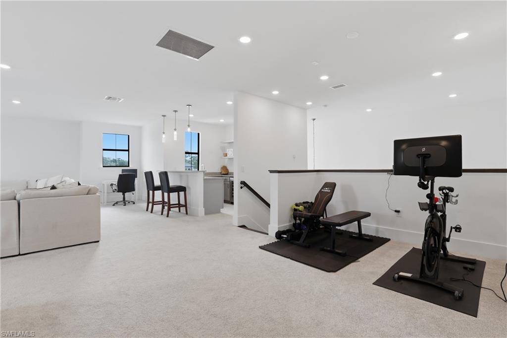 CORKSCREW ESTATES - Residential