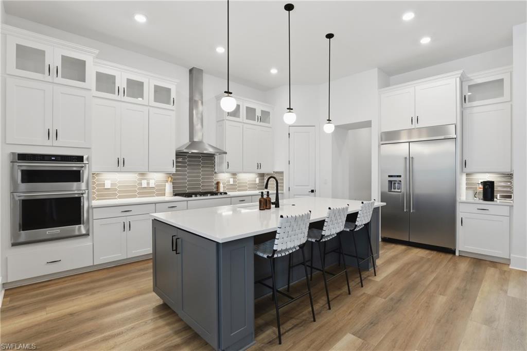 CORKSCREW ESTATES - Residential