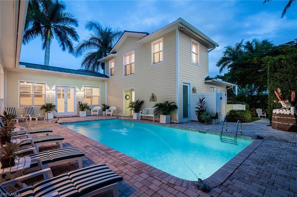 OLDE NAPLES - Residential