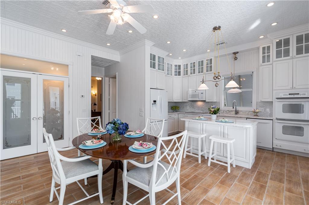 OLDE NAPLES - Residential