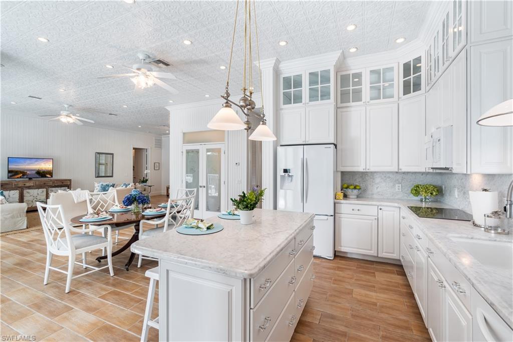 OLDE NAPLES - Residential