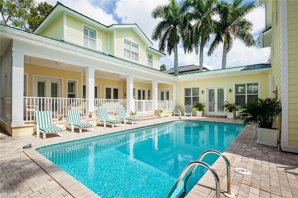 OLDE NAPLES - Residential