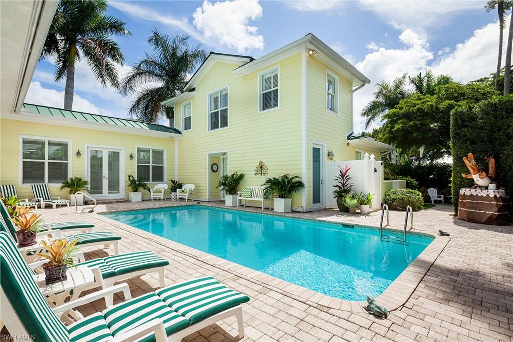 OLDE NAPLES - Residential