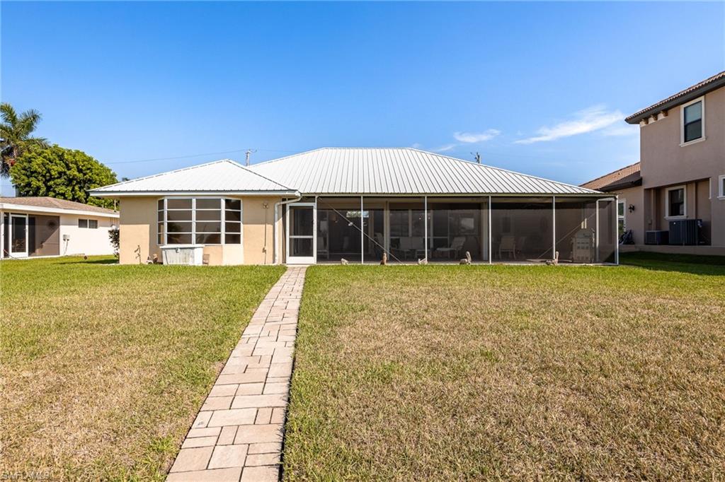 CAPE CORAL - Residential