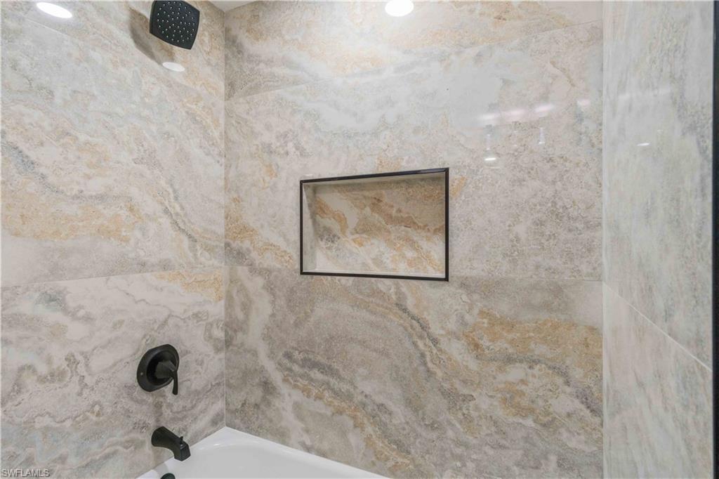 PUNTA GORDA - Residential