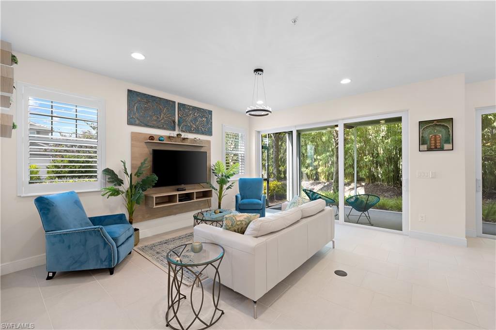 RICHMOND PARK - Residential