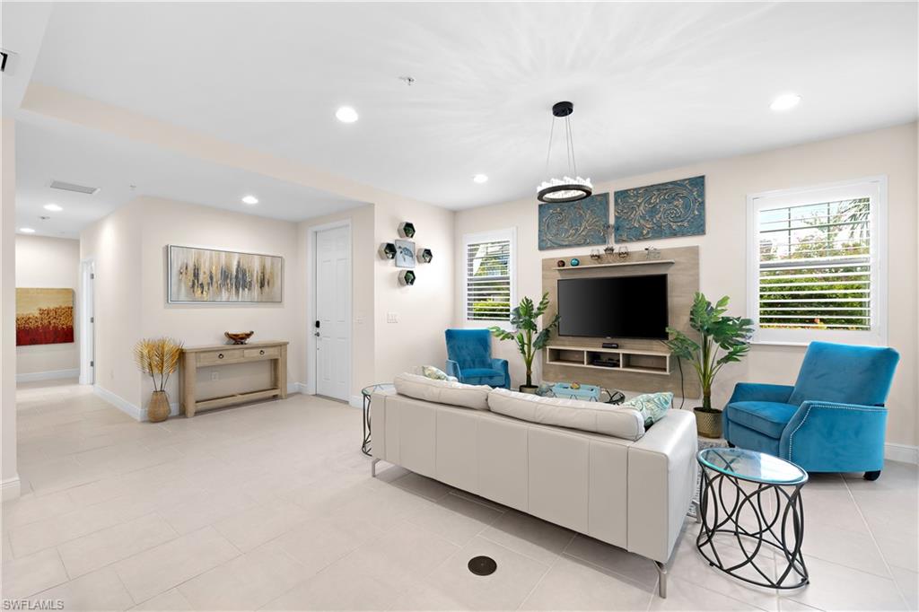 RICHMOND PARK - Residential