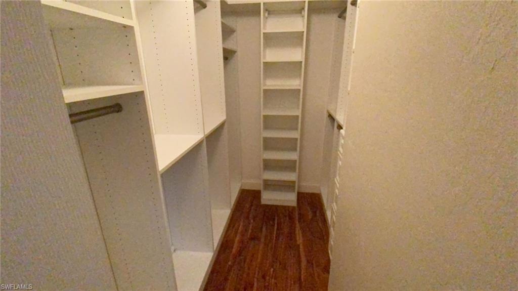 HAWK'S PRESERVE - Residential