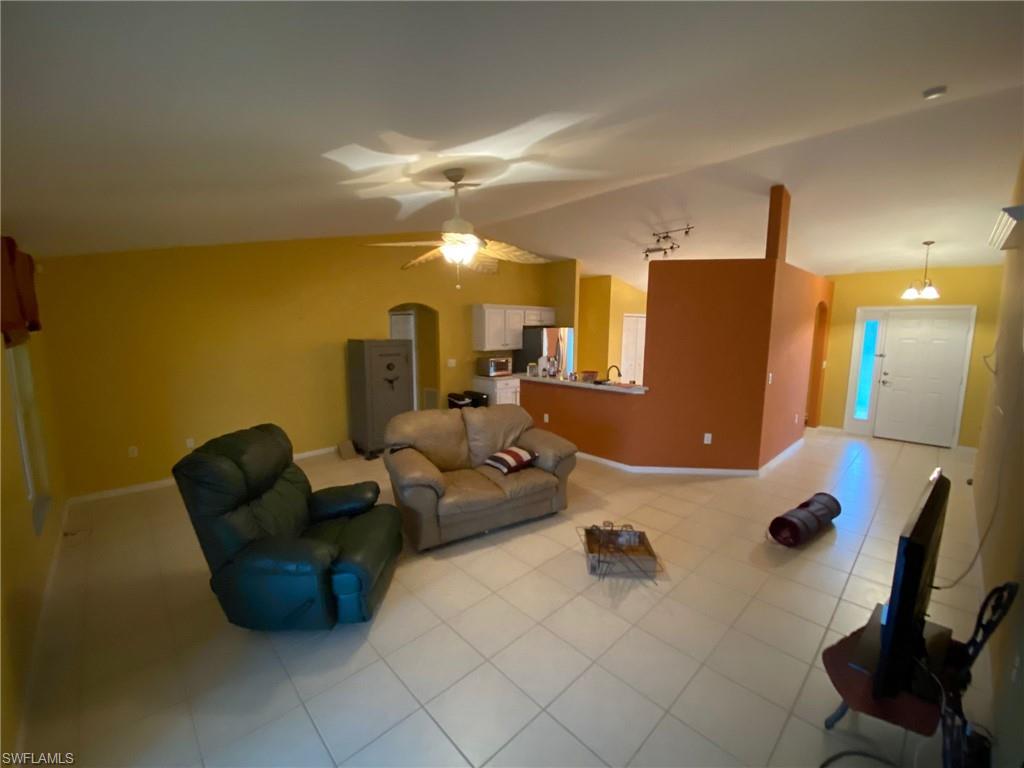 HAWK'S PRESERVE - Residential