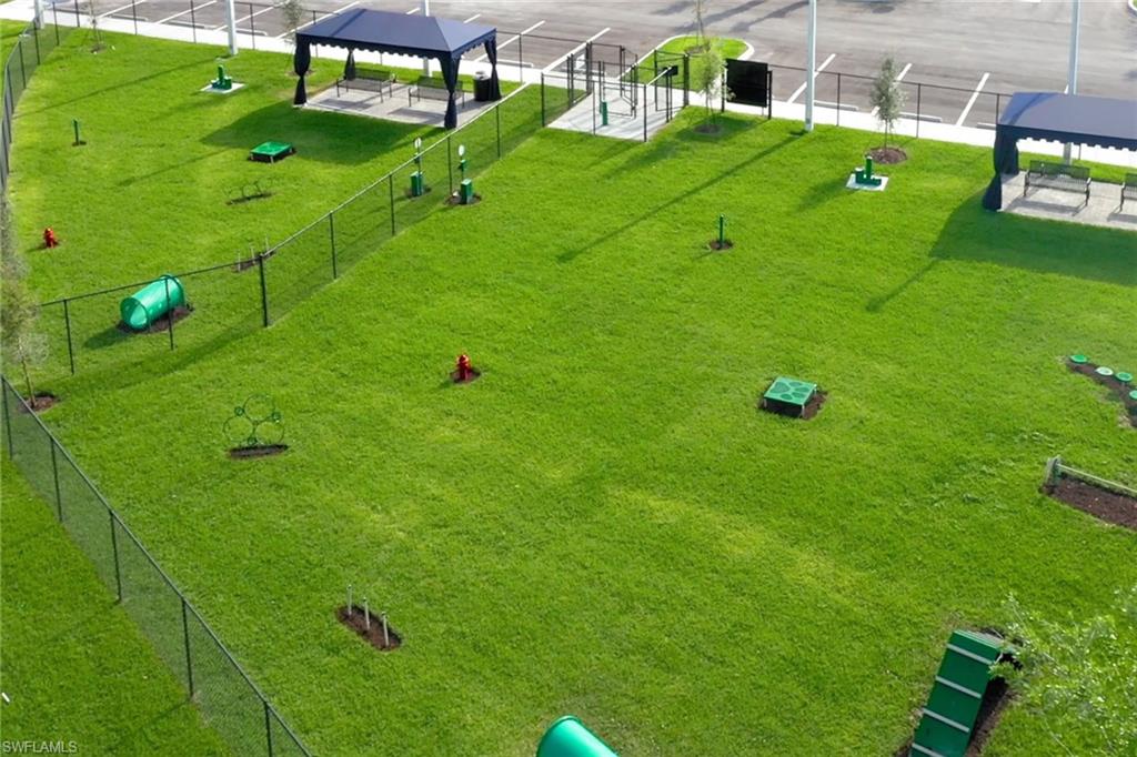 VALENCIA TRAILS - Residential