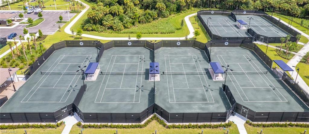 VALENCIA TRAILS - Residential