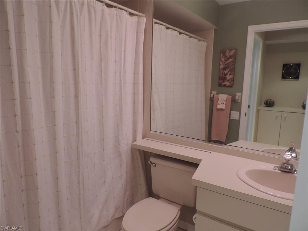 ISLAND PARK VILLAGE - Residential