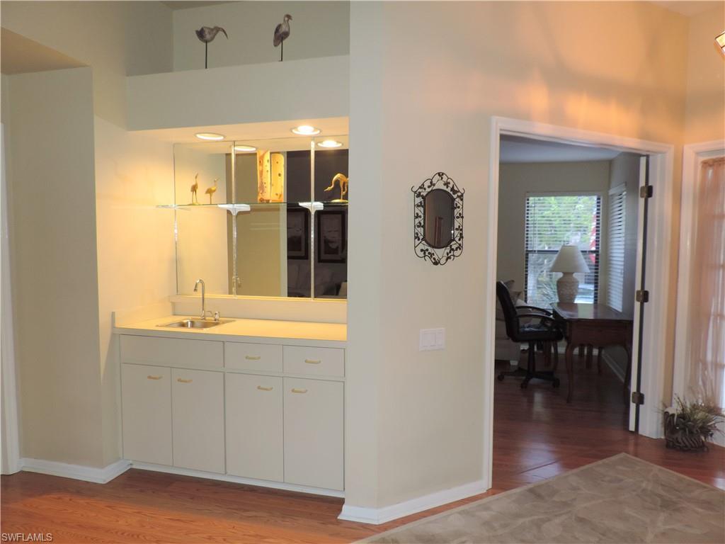 ISLAND PARK VILLAGE - Residential