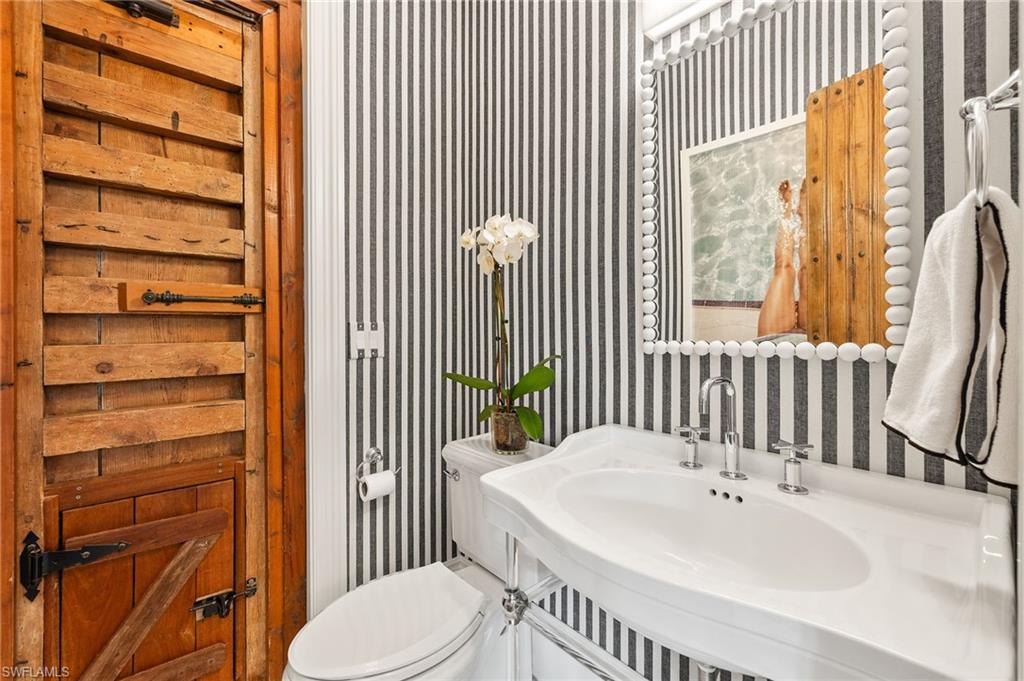 WHISKEY CREEK - Residential