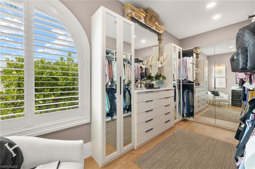 WHISKEY CREEK - Residential