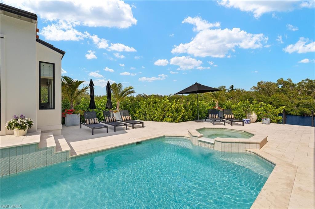 WHISKEY CREEK - Residential