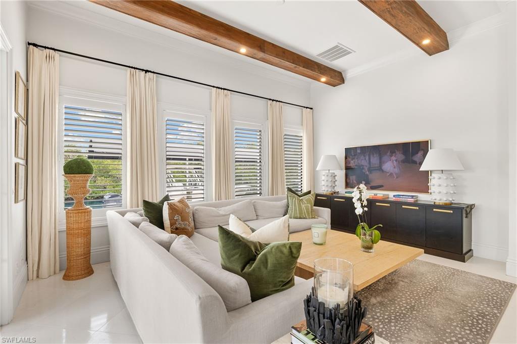 WHISKEY CREEK - Residential