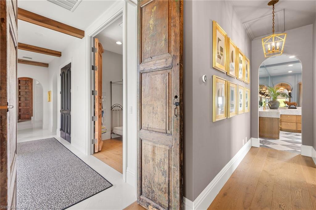 WHISKEY CREEK - Residential