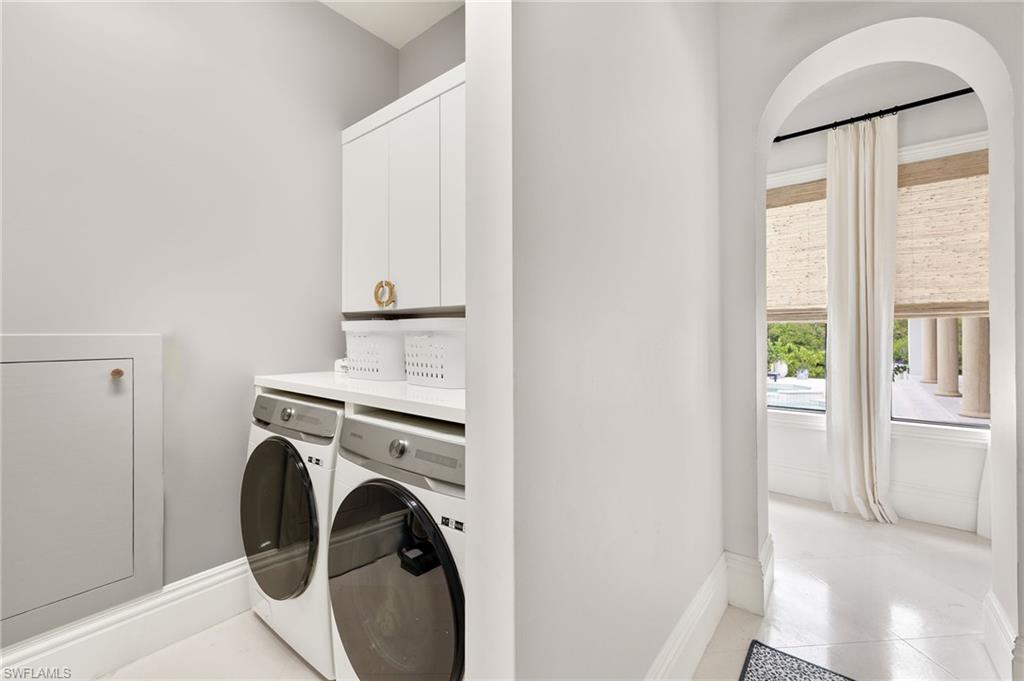 WHISKEY CREEK - Residential