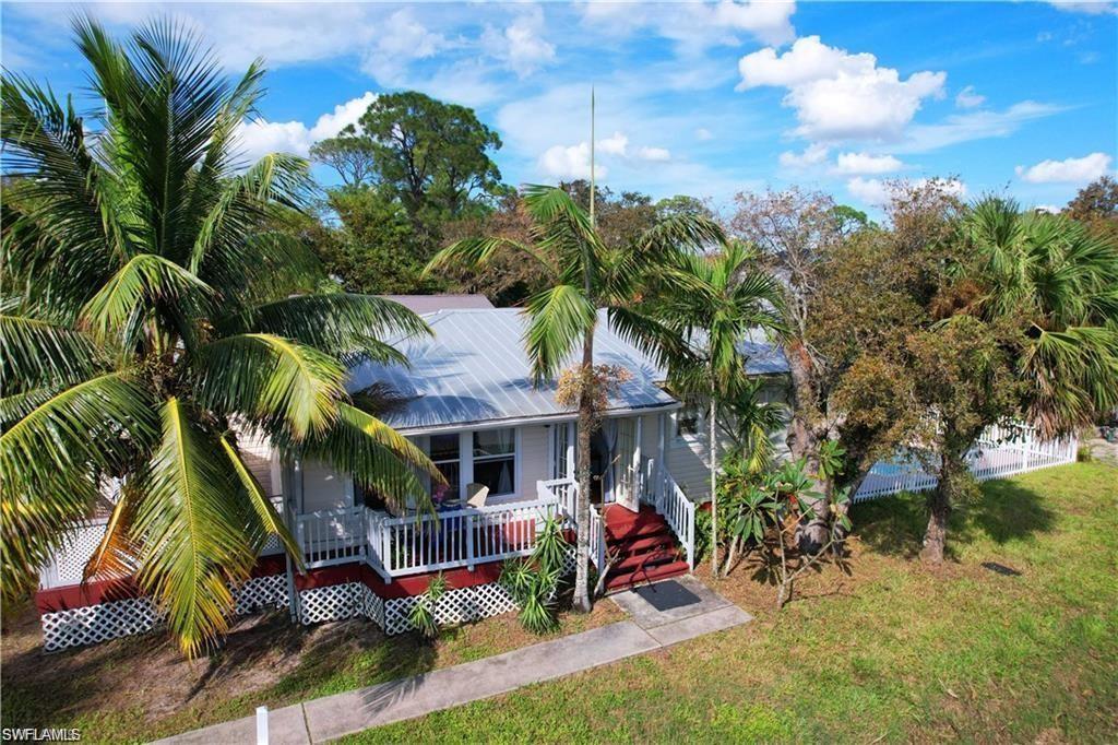 Properties 3117 Areca AVE