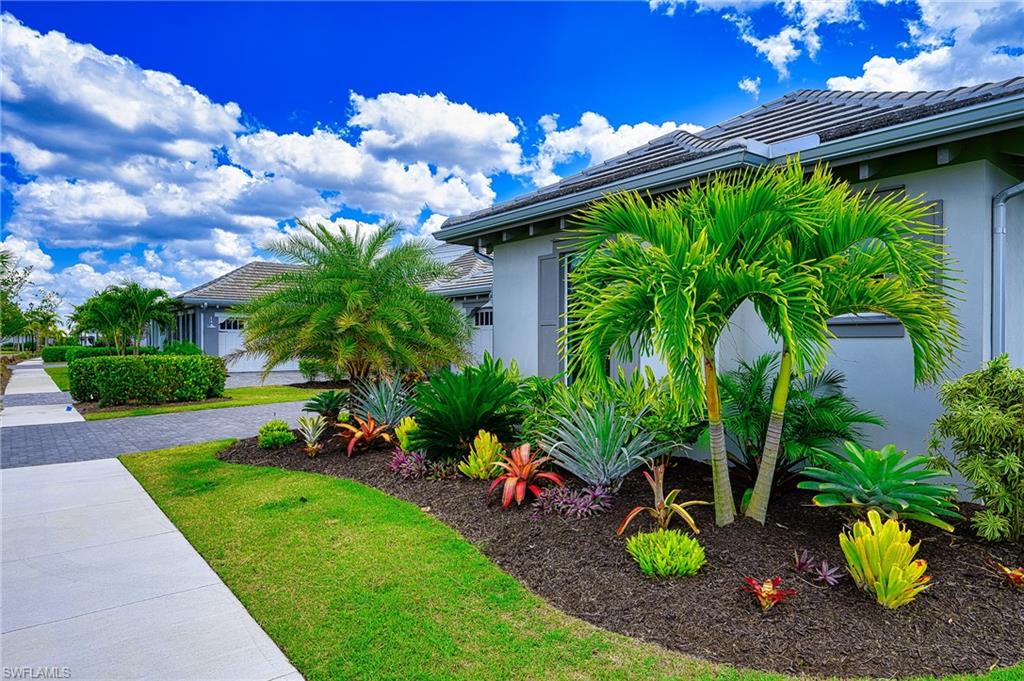 ISLES OF COLLIER PRESERVE - Residential