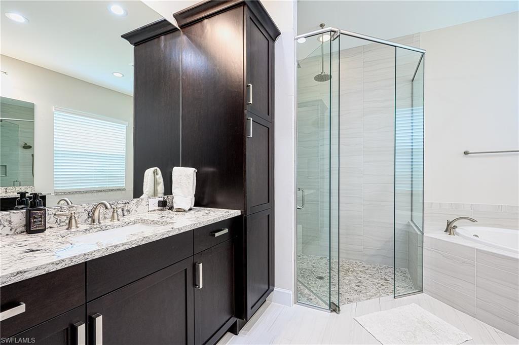 ISLES OF COLLIER PRESERVE - Residential