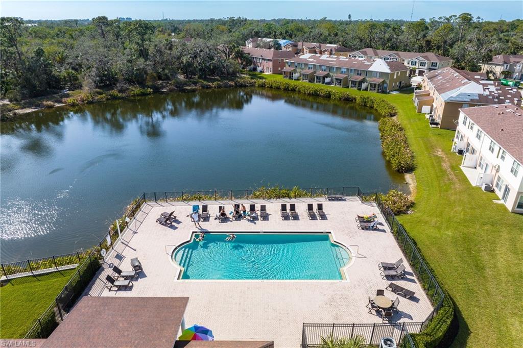 BAYSHORE COMMONS - Residential