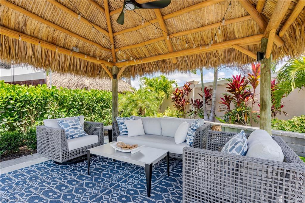 NAPLES MOTORCOACH RESORT - Land