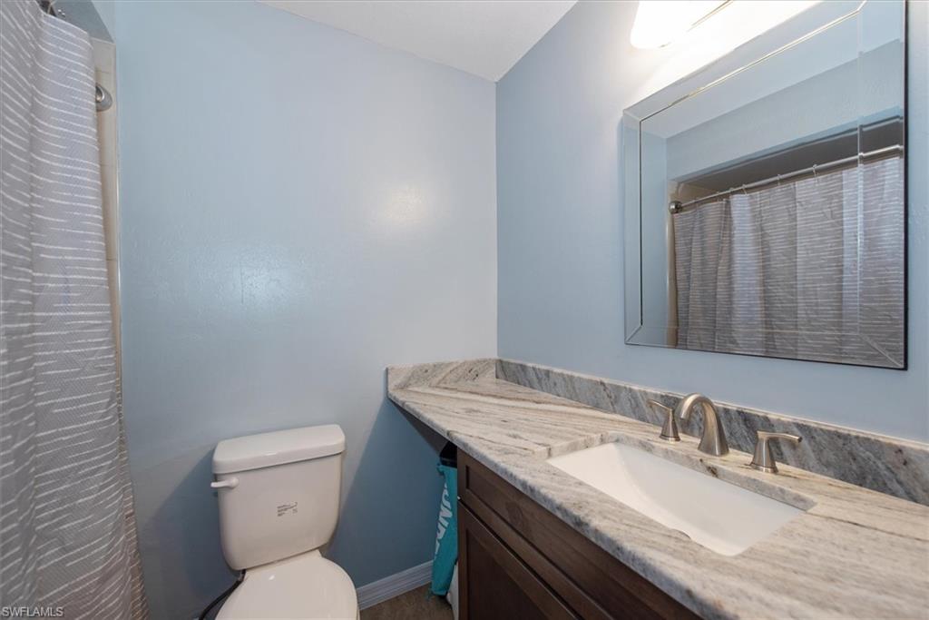 ROYAL WOODS - Residential