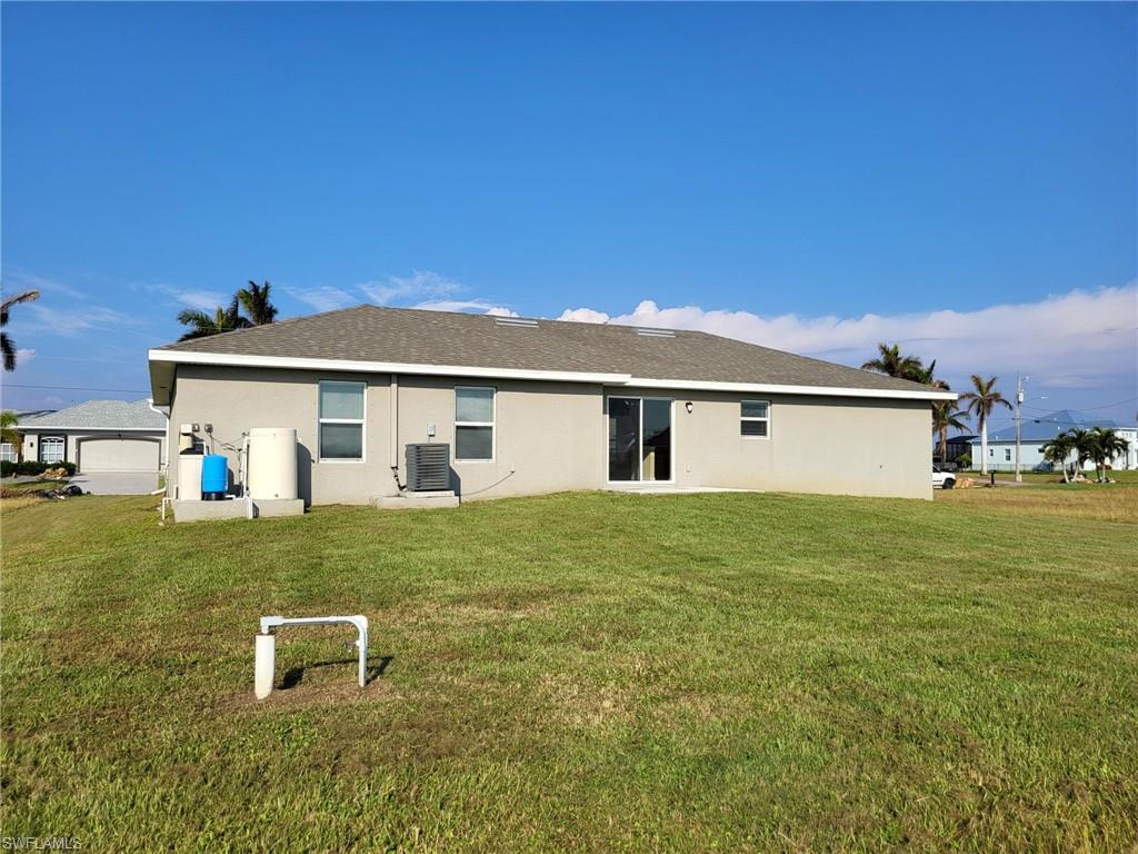 CAPE CORAL - Residential