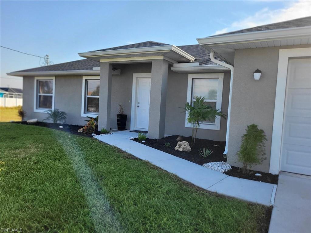 CAPE CORAL - Residential