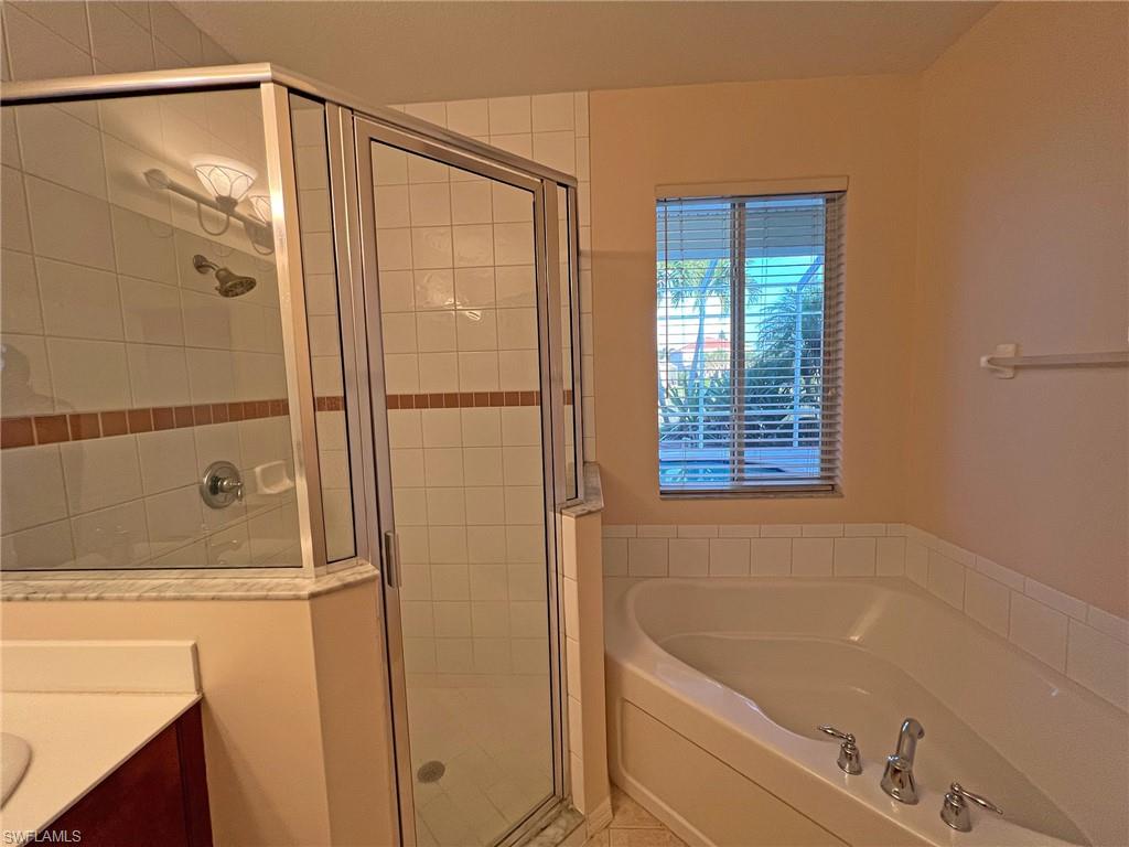 LAGUNA LAKES - Residential Lease