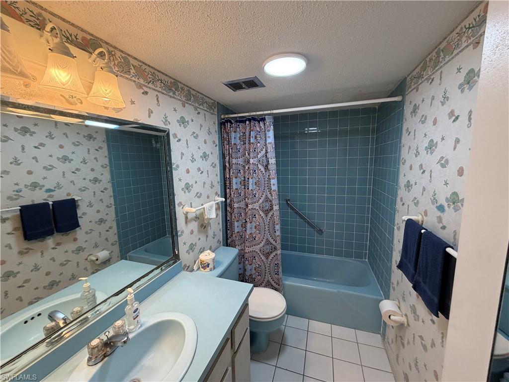 SEVEN LAKES - Residential