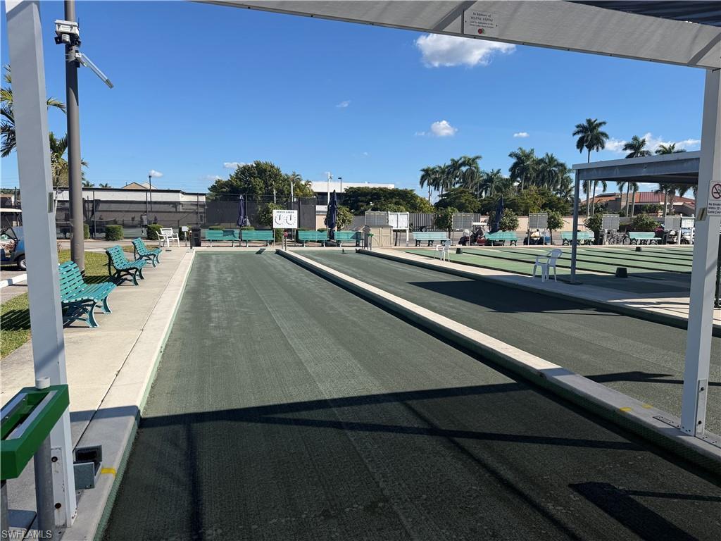 SEVEN LAKES - Residential