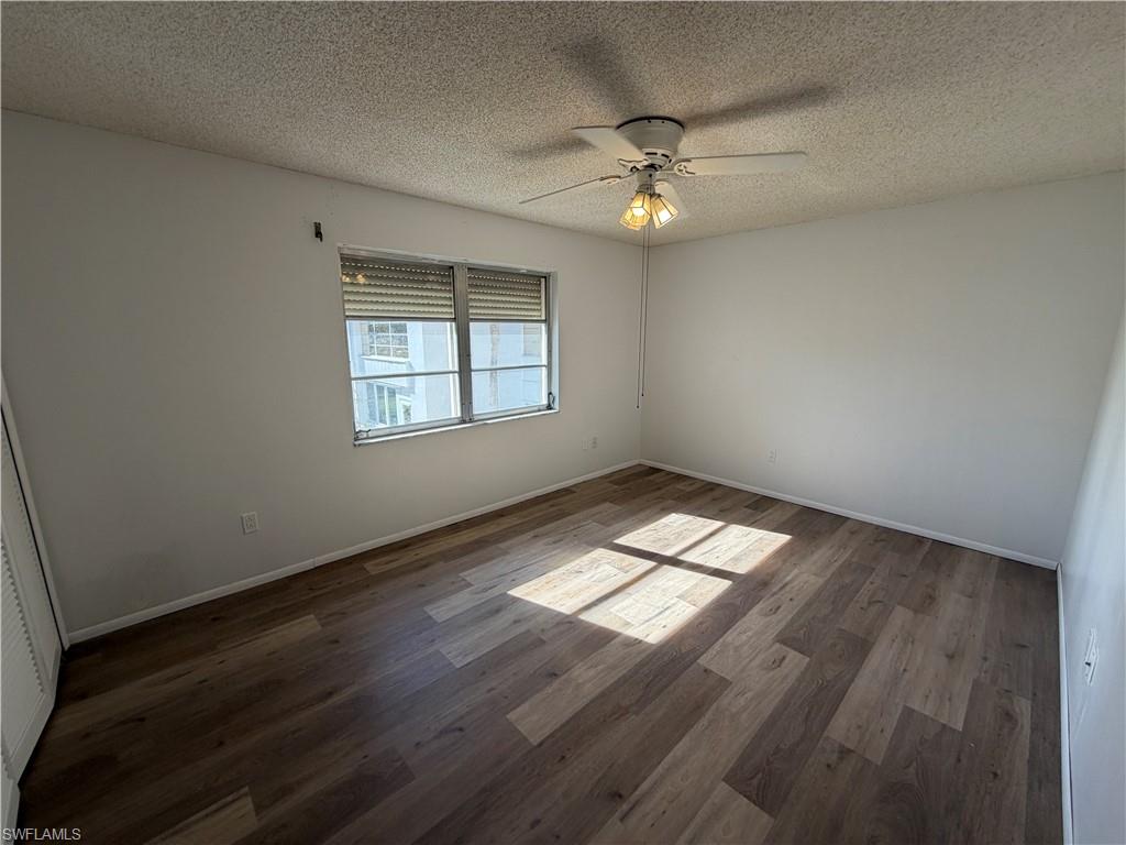 SEVEN LAKES - Residential