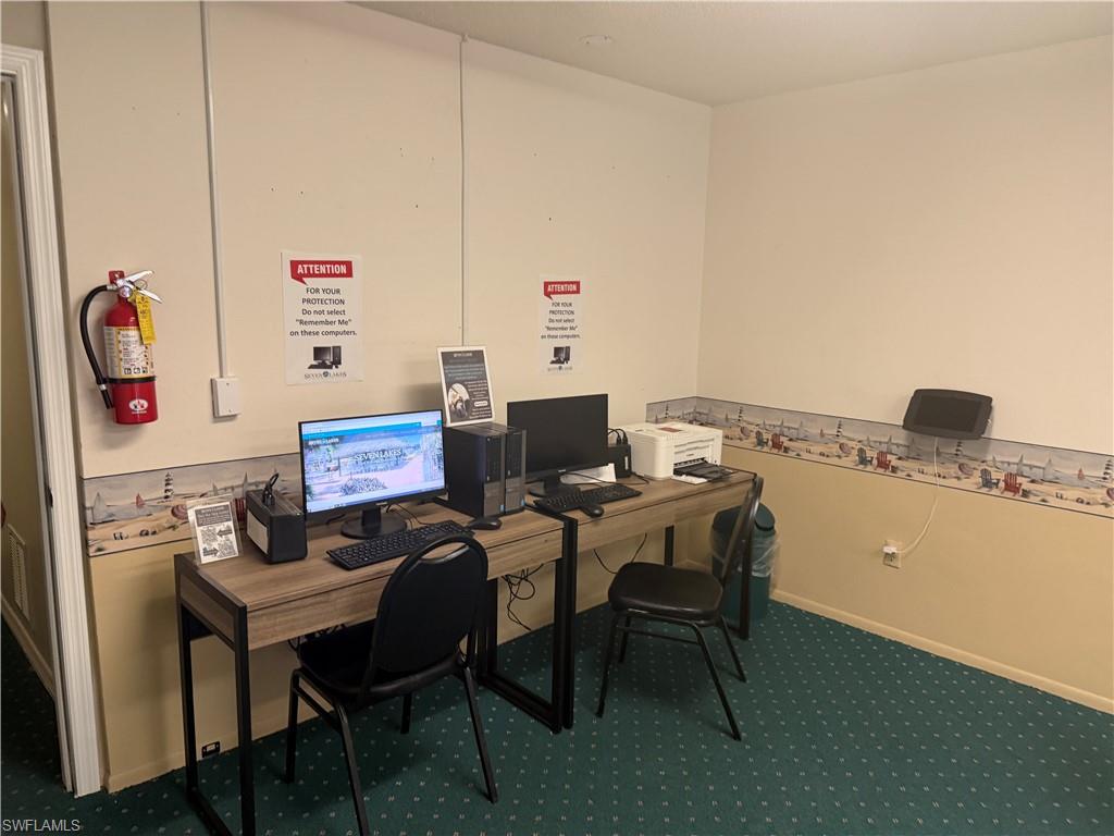 SEVEN LAKES - Residential