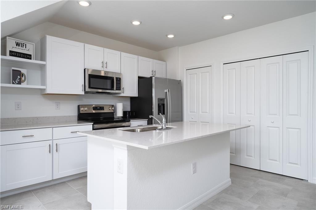 PORTICO - Residential