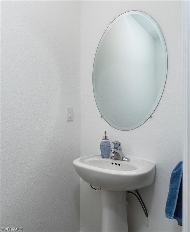 PORTICO - Residential