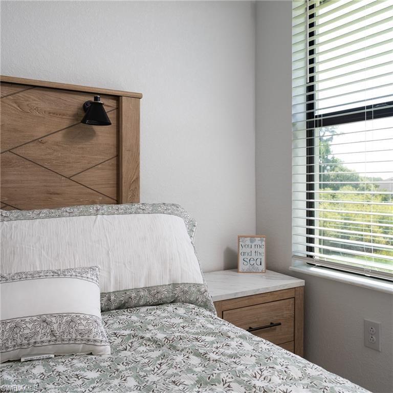 PORTICO - Residential