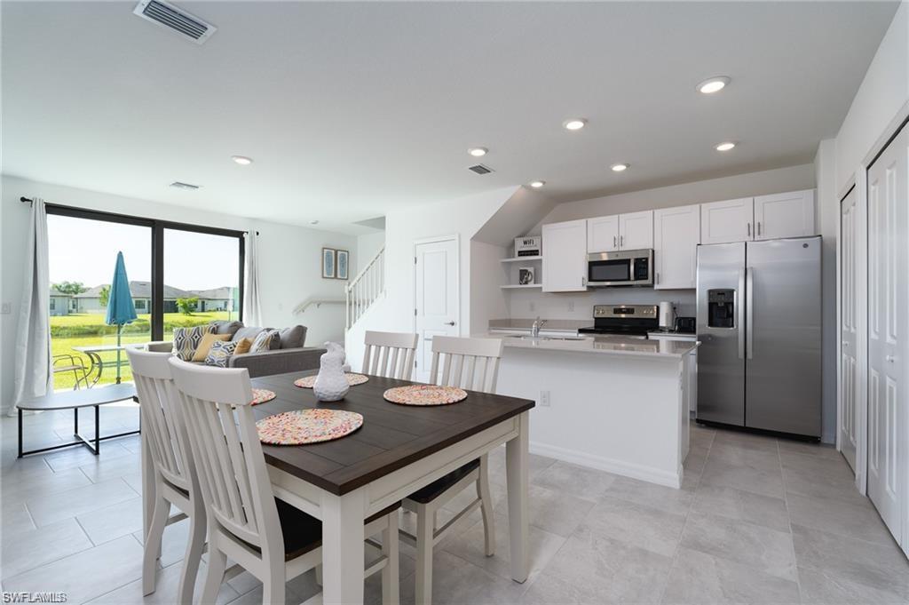 PORTICO - Residential