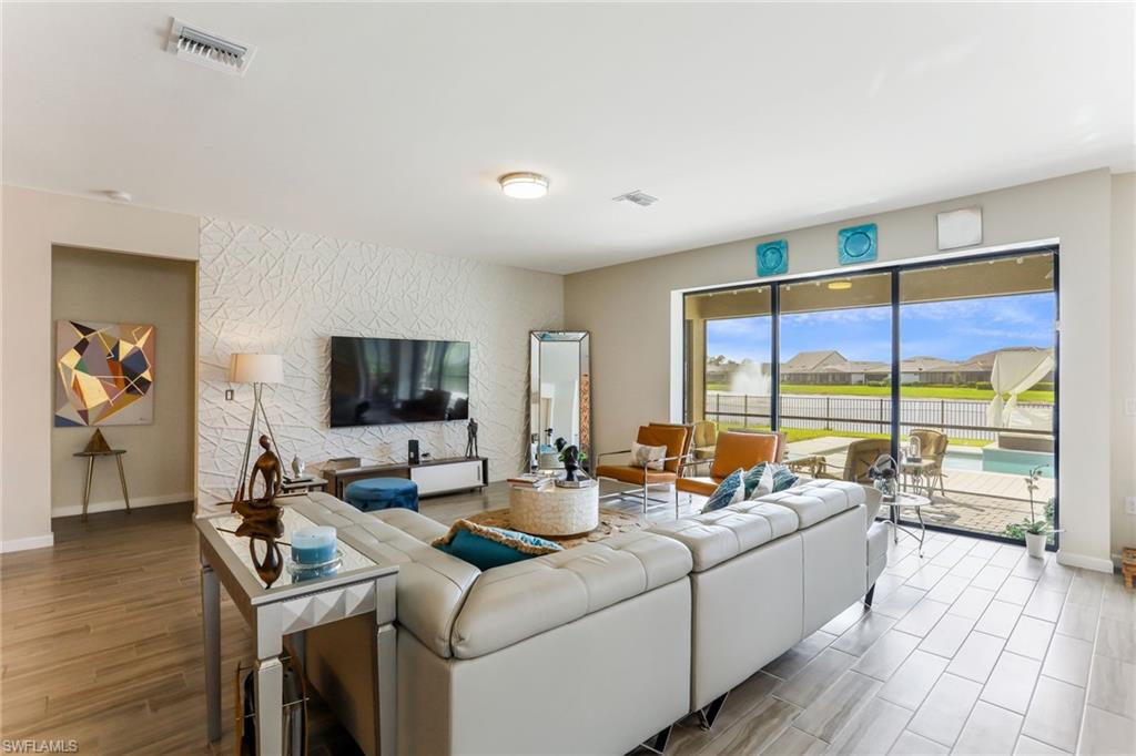 WESTBROOK - Residential