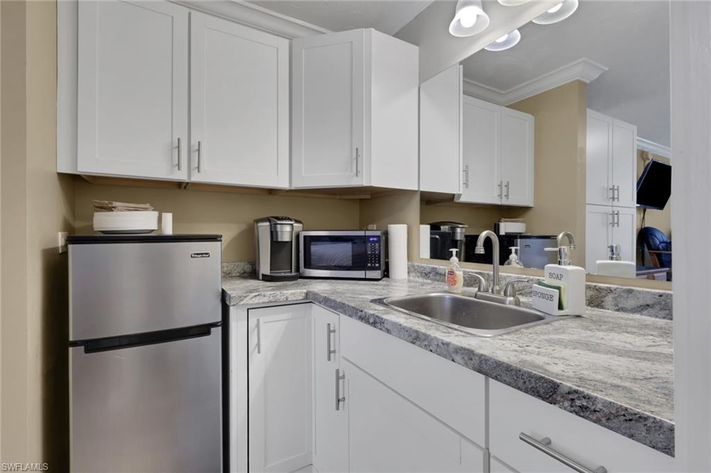 GULFCOAST INN OF NAPLES - Residential
