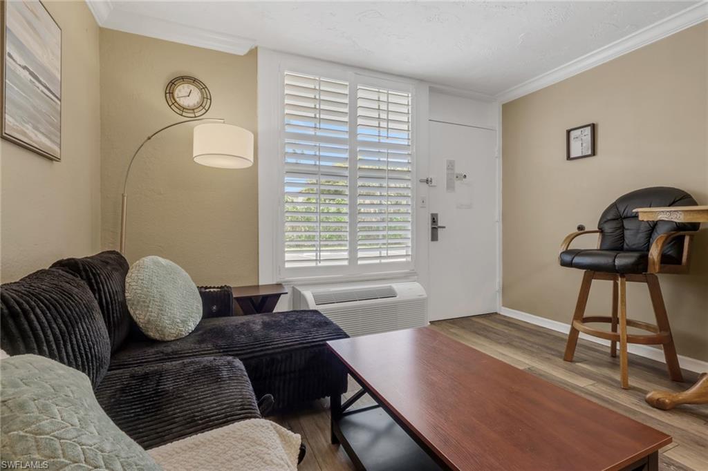 GULFCOAST INN OF NAPLES - Residential