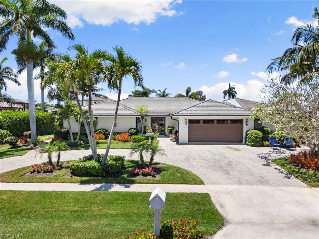 Photo of 1784 Wavecrest CT, MARCO ISLAND, FL 34145 (MLS # 226017929)