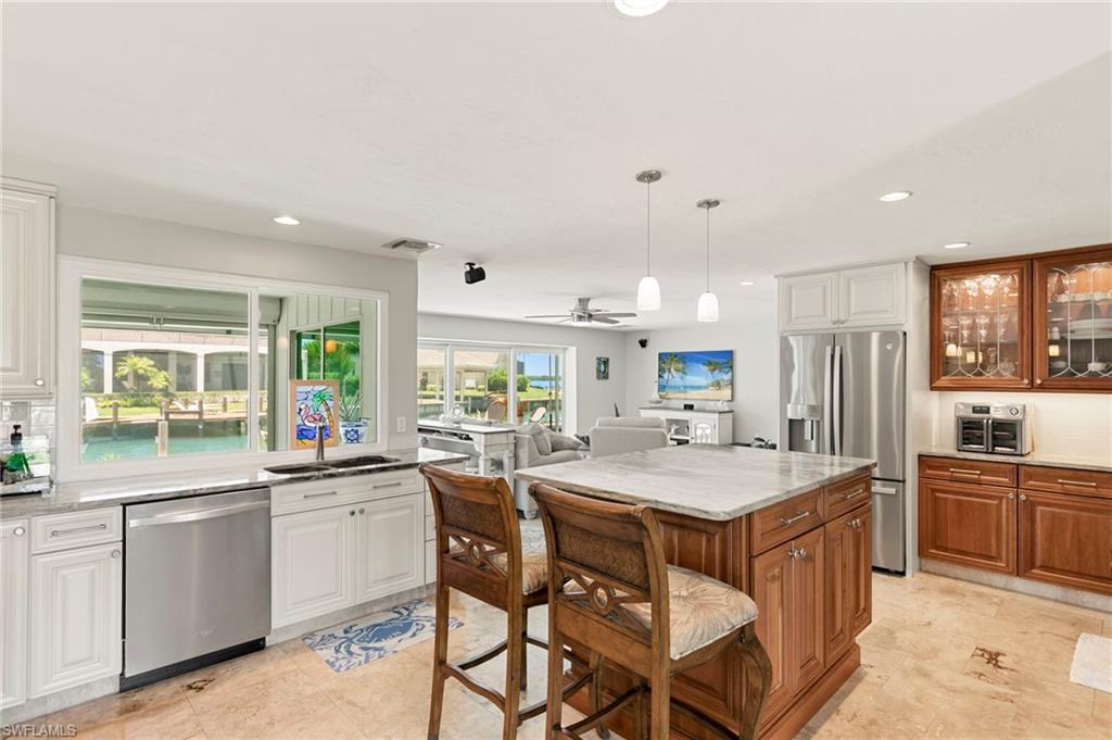 MARCO ISLAND - Residential