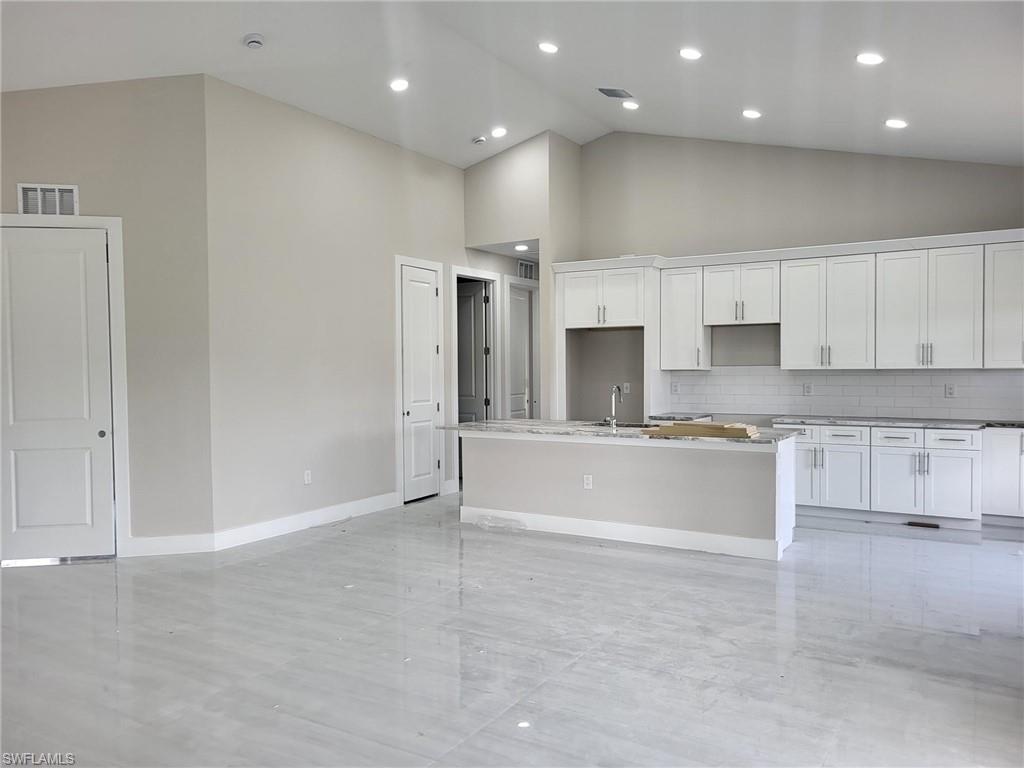 CAPE CORAL - Residential Lease