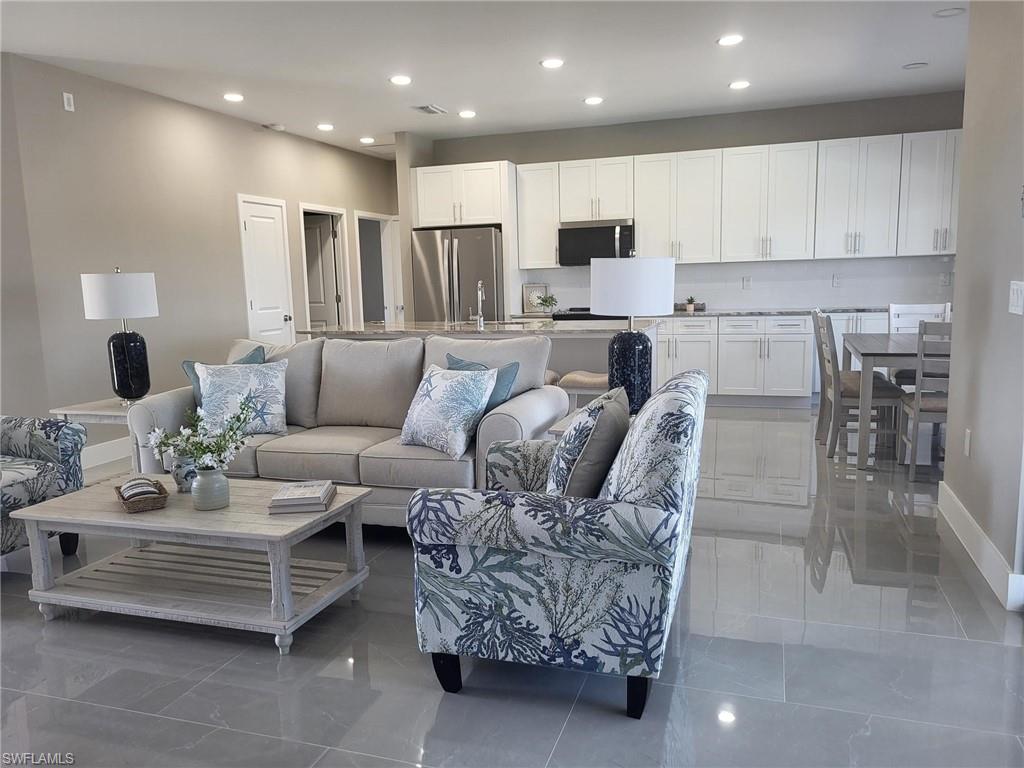 CAPE CORAL - Residential Lease