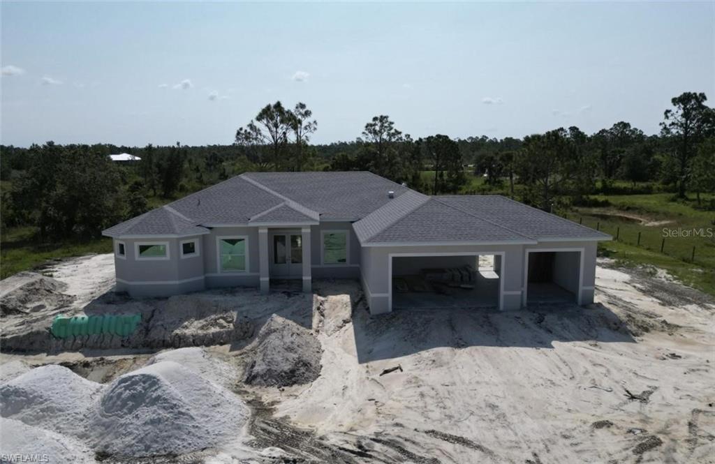 CHARLOTTE RANCHETTES - Residential