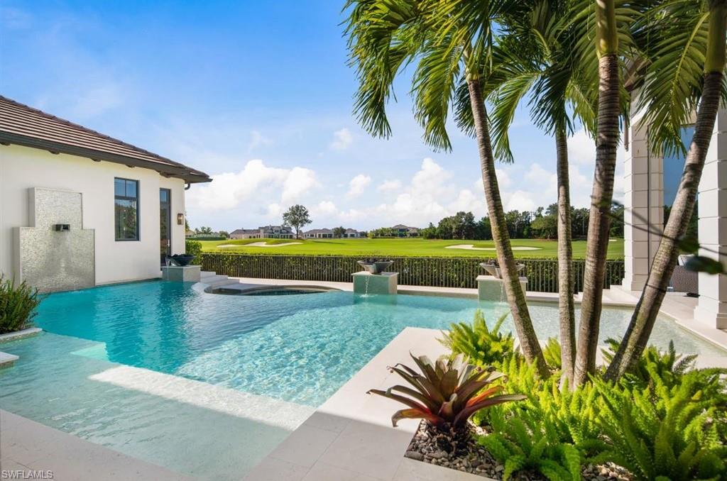 PRATO GRAND ESTATES - Residential