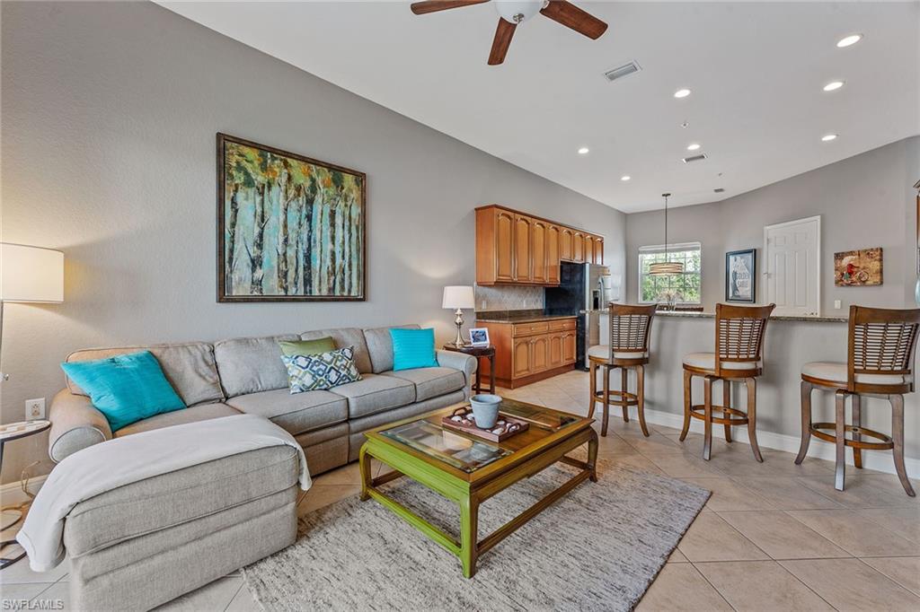 LAGUNA - Residential